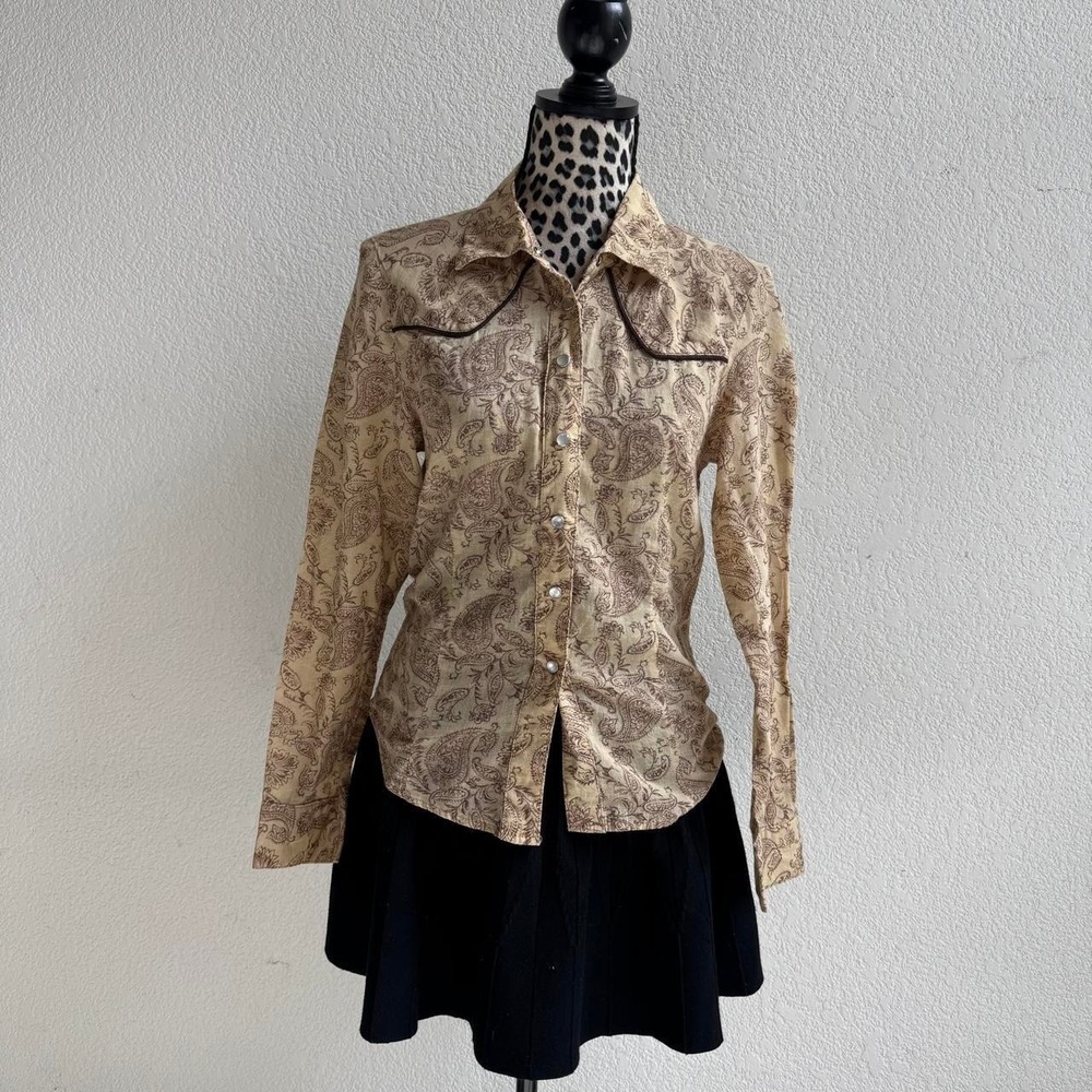 Fresh + Wear vintage tan floral t-shirt